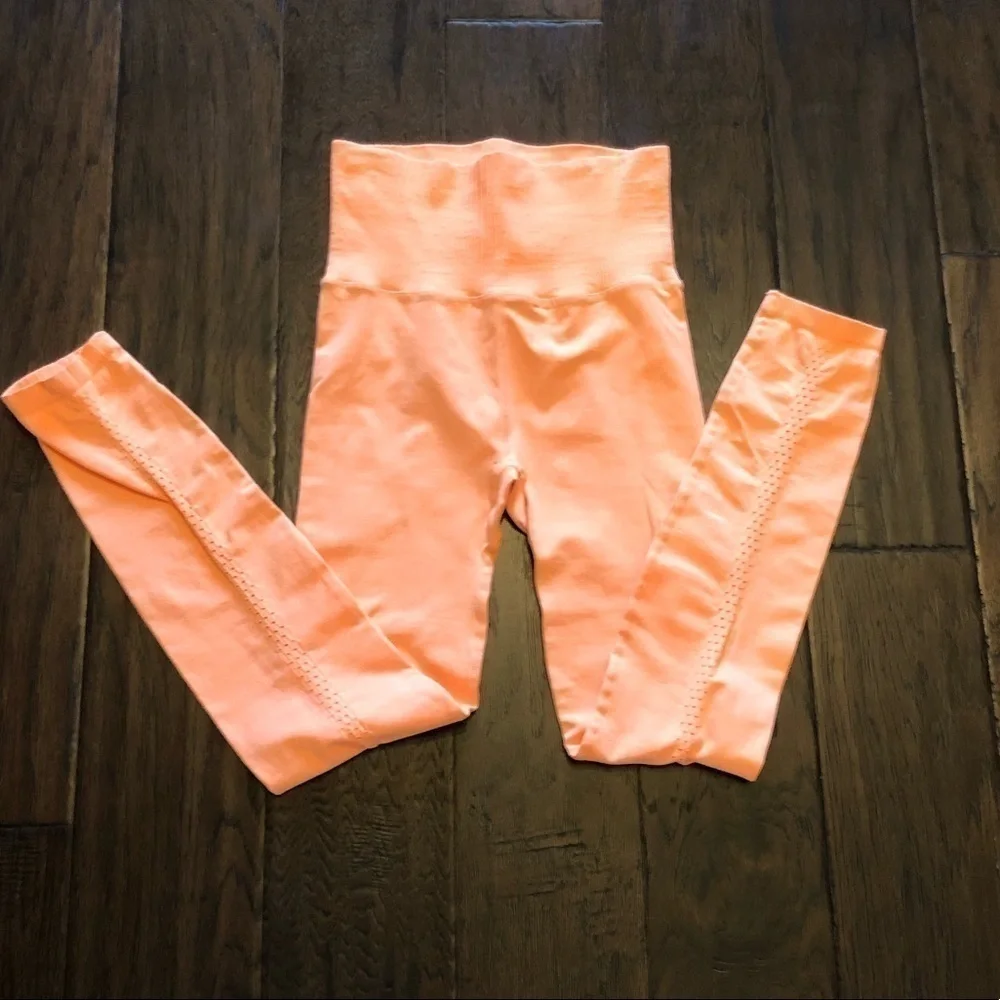 FP Movement High Rise Leggings Size: M/L